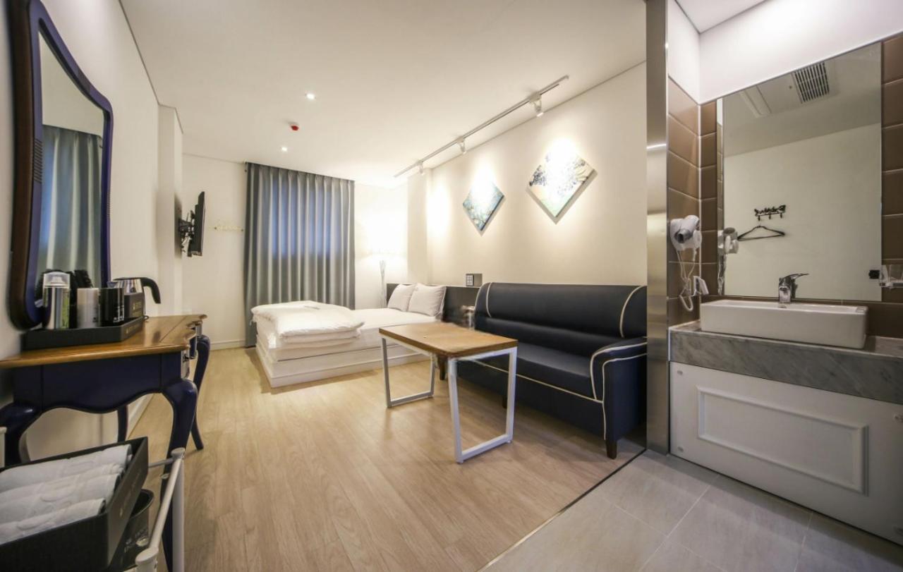 Hotel Insomnia Daegu Esterno foto